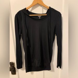 Old Navy black long sleeve activewear shirt